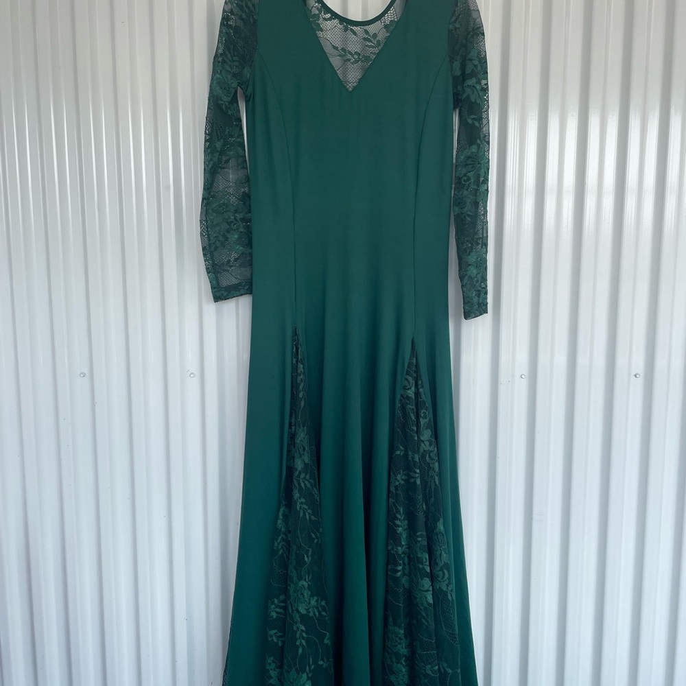 Ballroom Dance Green Lace Sleeve Dress